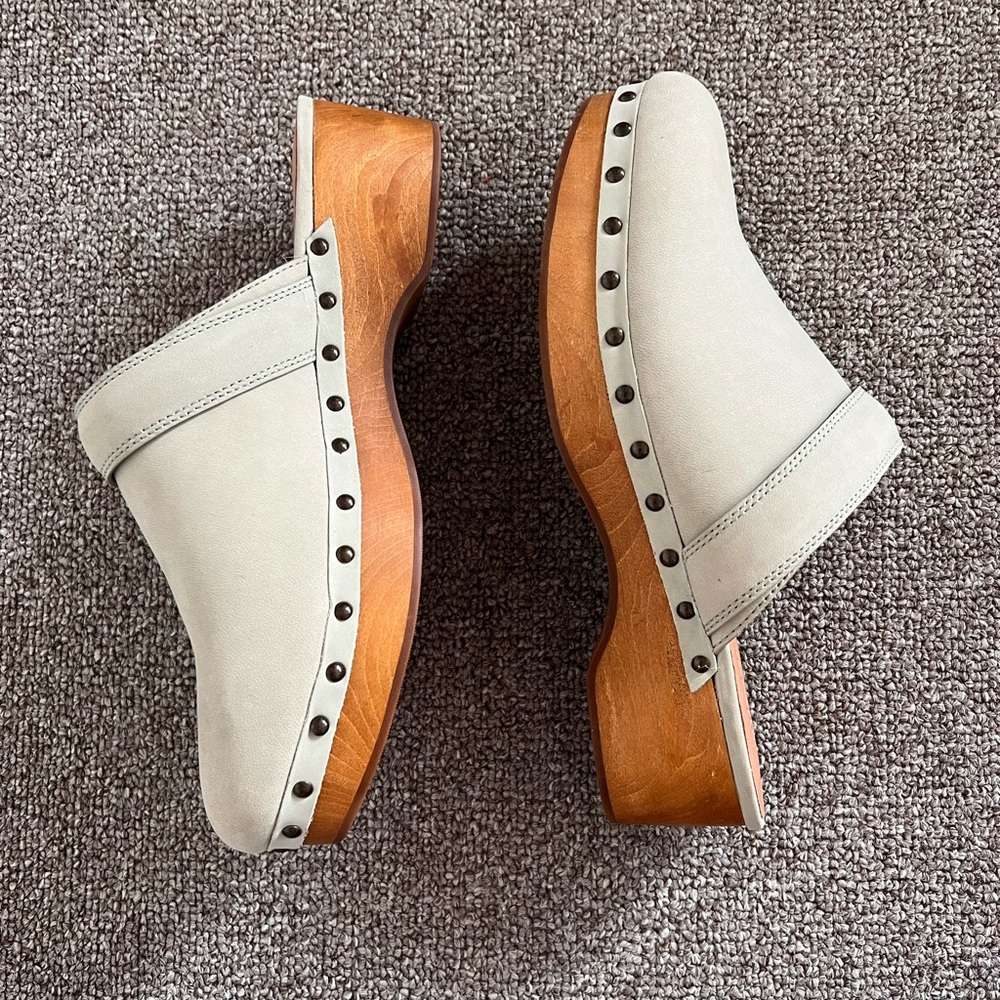 NWT Madewell Cecily Clog in soft green